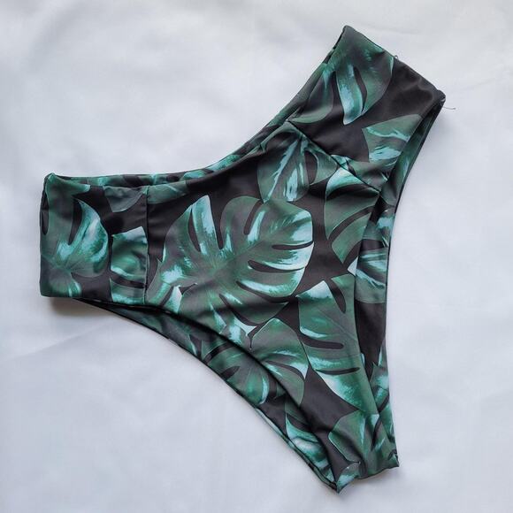 Tropical Dark Green Leaf Bikini Bottom size Medium - Picture 1 of 4